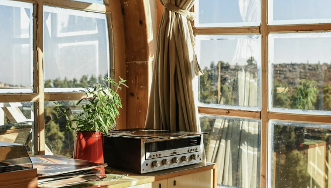 Elevate Every Room: Lighting, Accents, and Furniture That Define Elegant Living